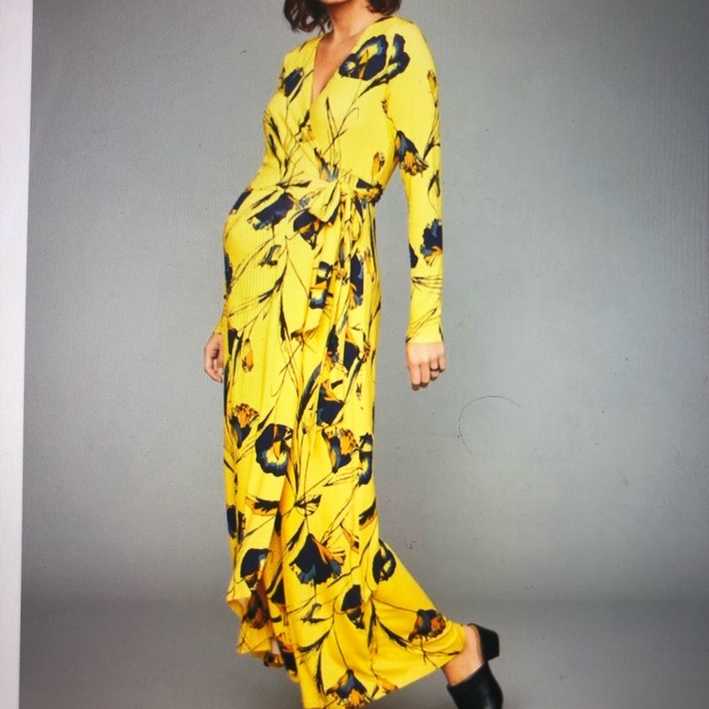 A pea in the pod maxi maternity dress